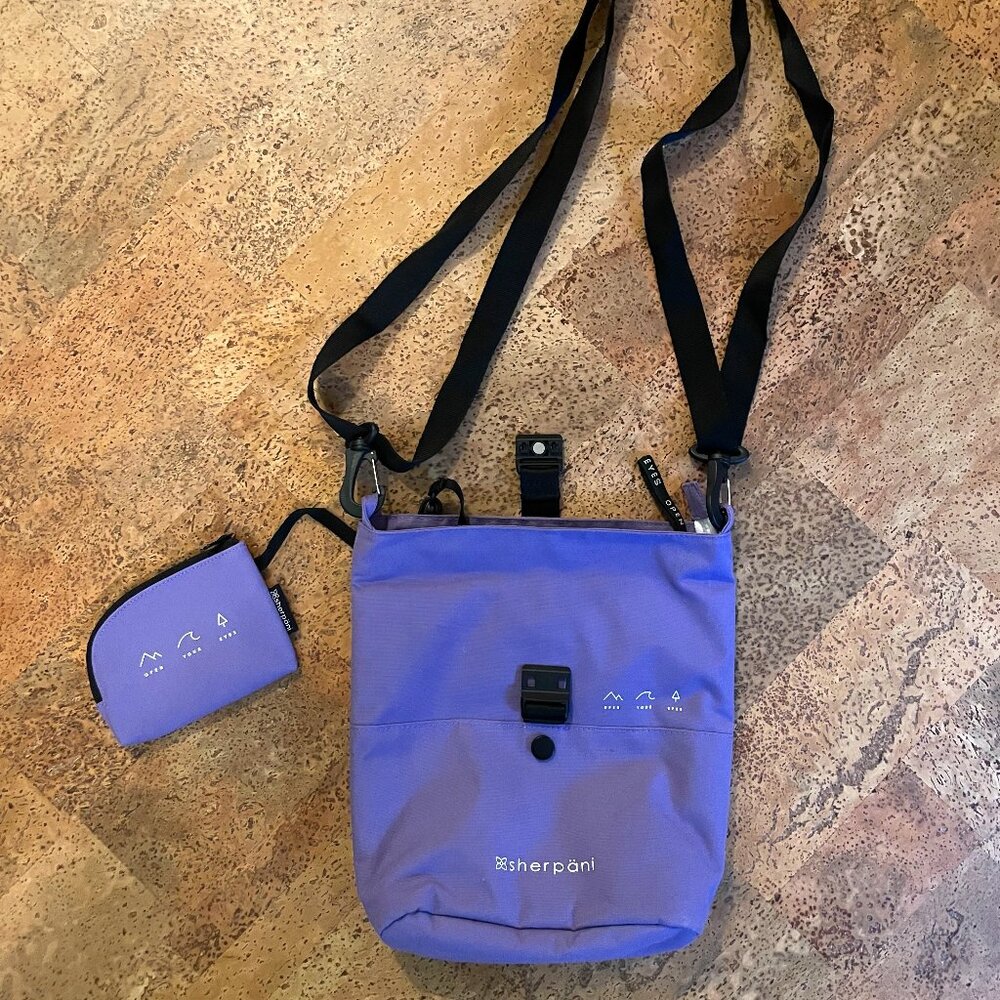Sherpani Eiko Purse